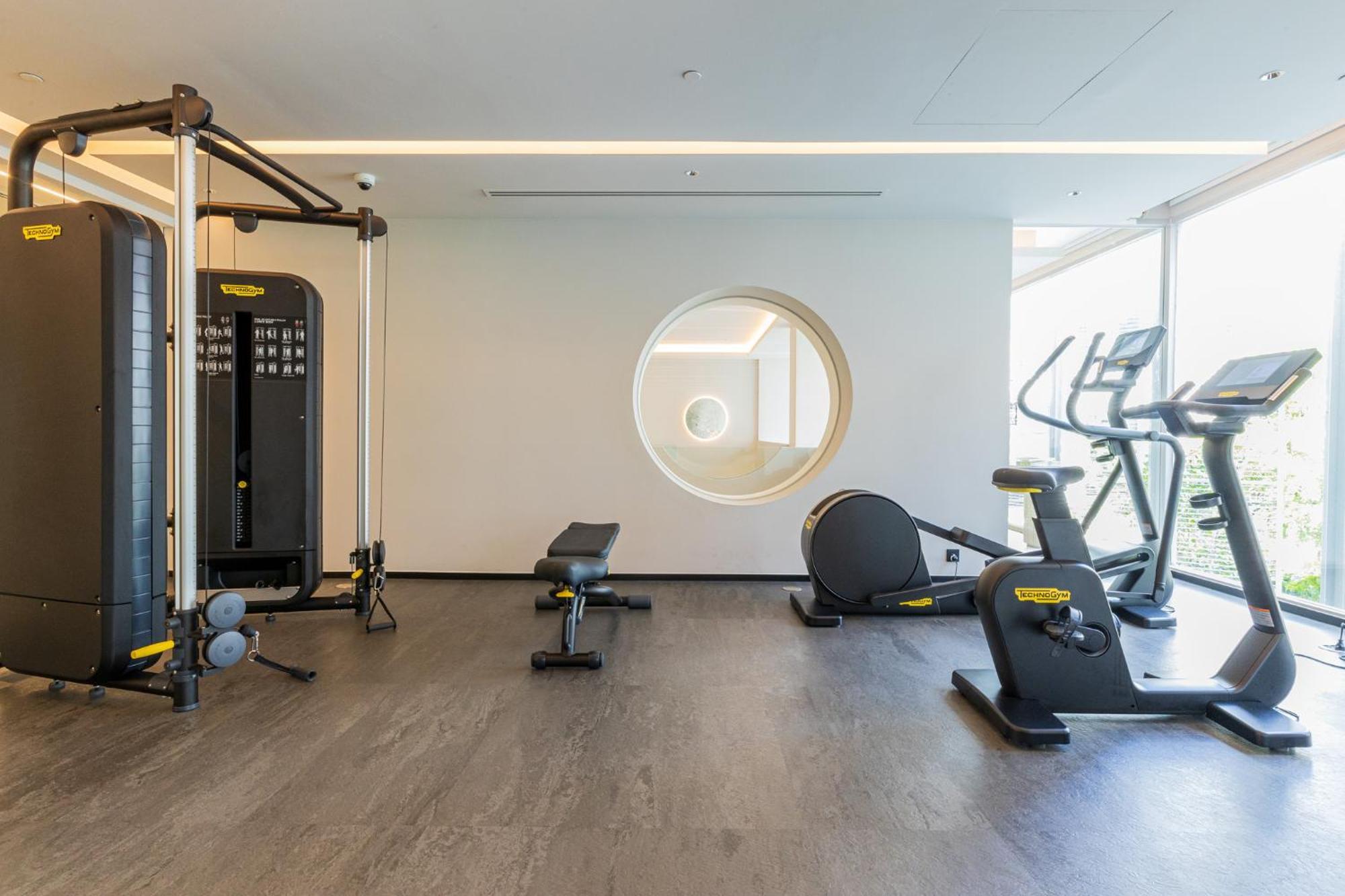 فندق راجح بانكوك المظهر الخارجي الصورة The gym at the hotel