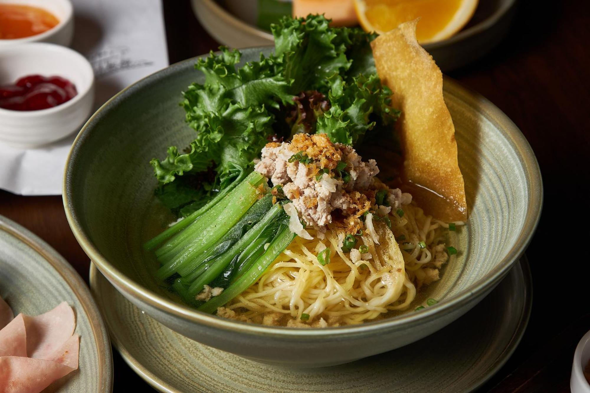 فندق راجح بانكوك المظهر الخارجي الصورة A bowl of dry la mian